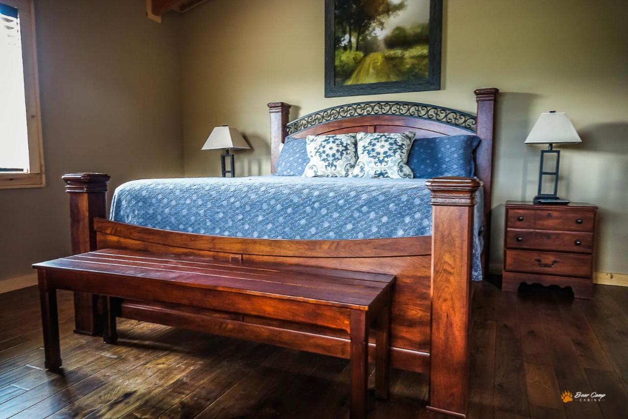 Majestic View Lodge, Amazing Views, Hot Tub, 1089 Free Tickets Each Paid Day, Dollywood And More Gatlinburg Exteriör bild
