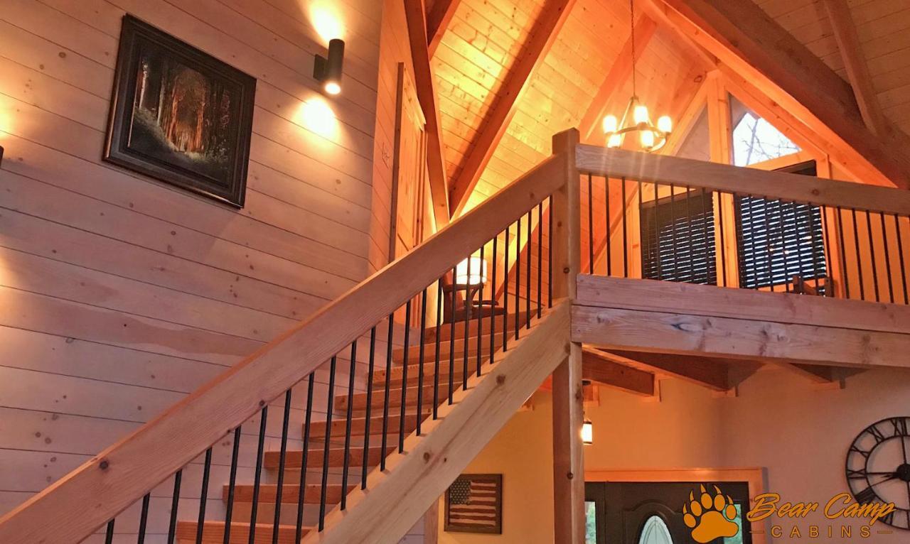Majestic View Lodge, Amazing Views, Hot Tub, 1089 Free Tickets Each Paid Day, Dollywood And More Gatlinburg Exteriör bild